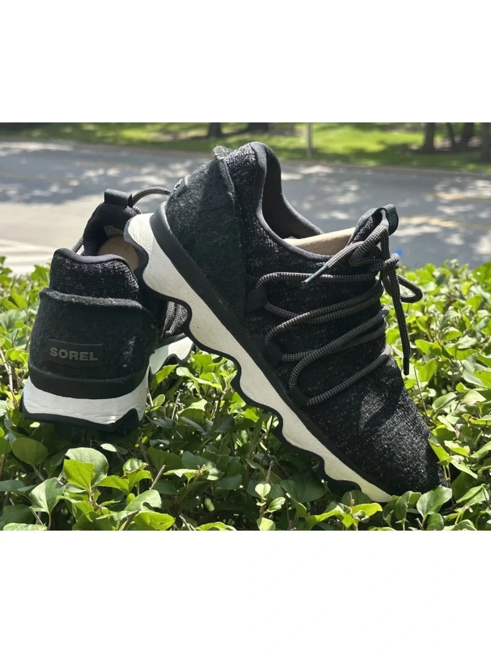 Sorel Kinetic Knit Women's Sneakers Shoe Black Comfort Hiking Trail 10.5